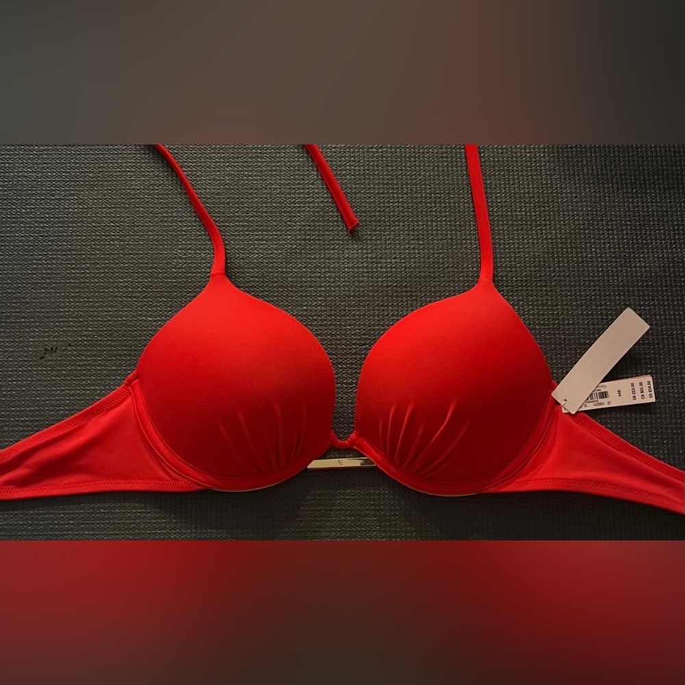 VS bombshell